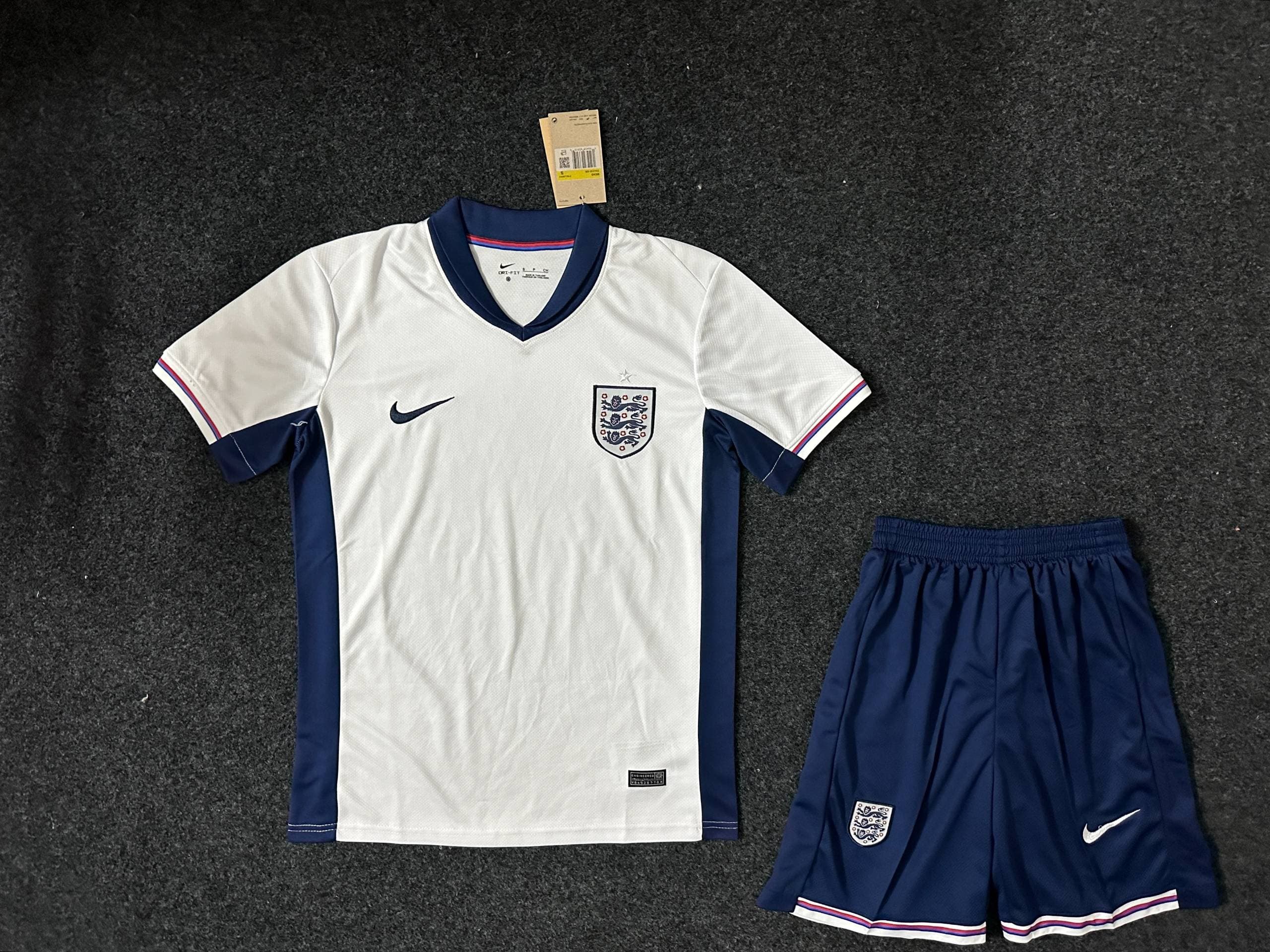 2024 New Adult Children's England National Team Home/Away Football Jersey T-shirt Shorts Set - All Size