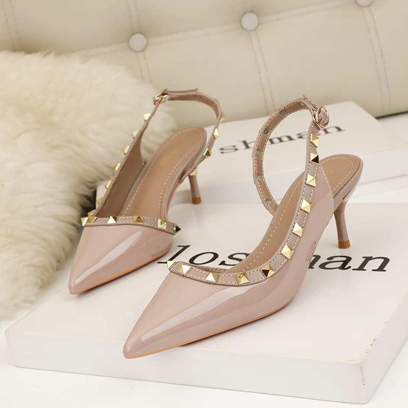 Women's simple fashion sexy nightclub stiletto high heel shallow mouth pointed rivet hollow women's sandals
