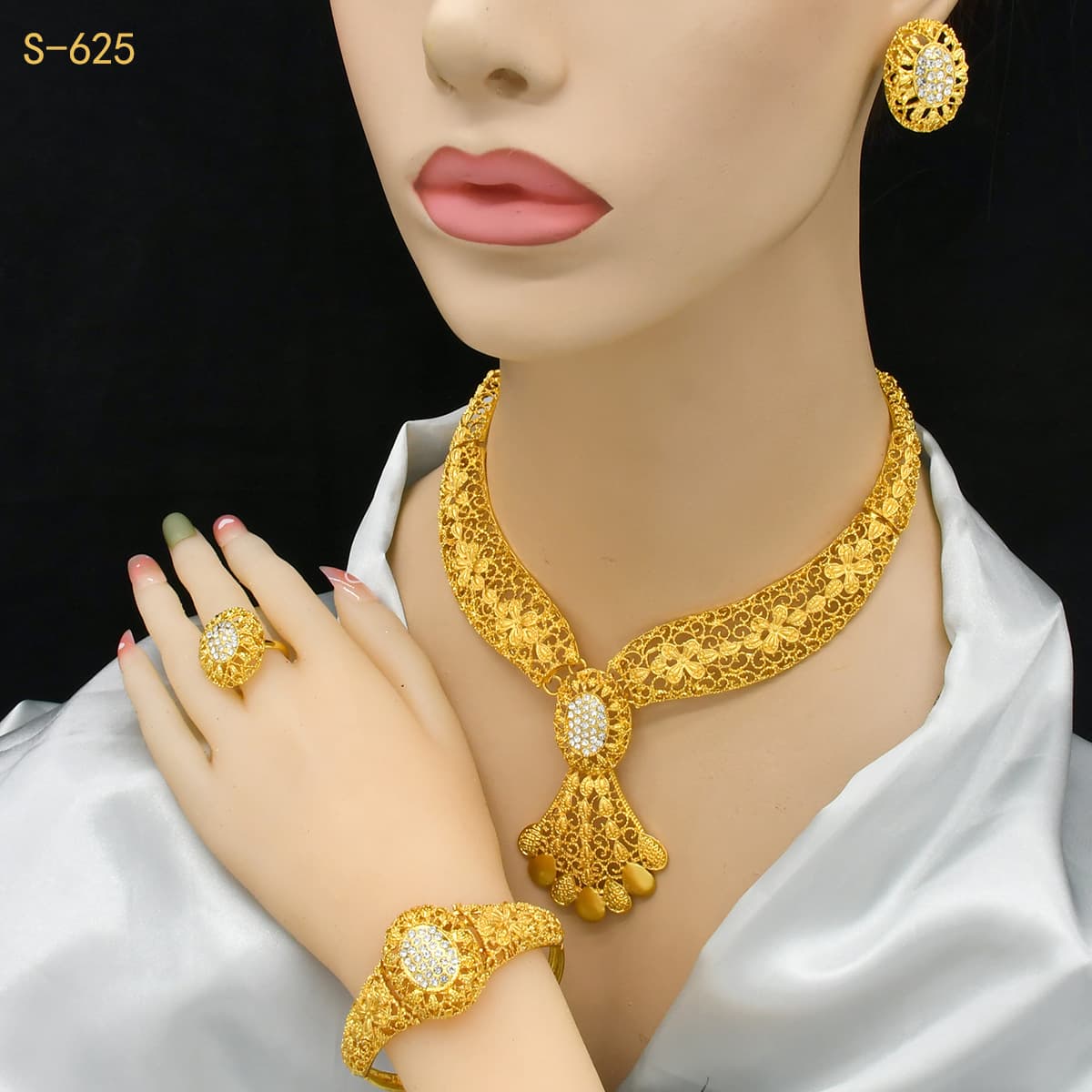 Gold-plated jewelry set flower exaggerated long necklace ring bracelet earrings 4-piece set