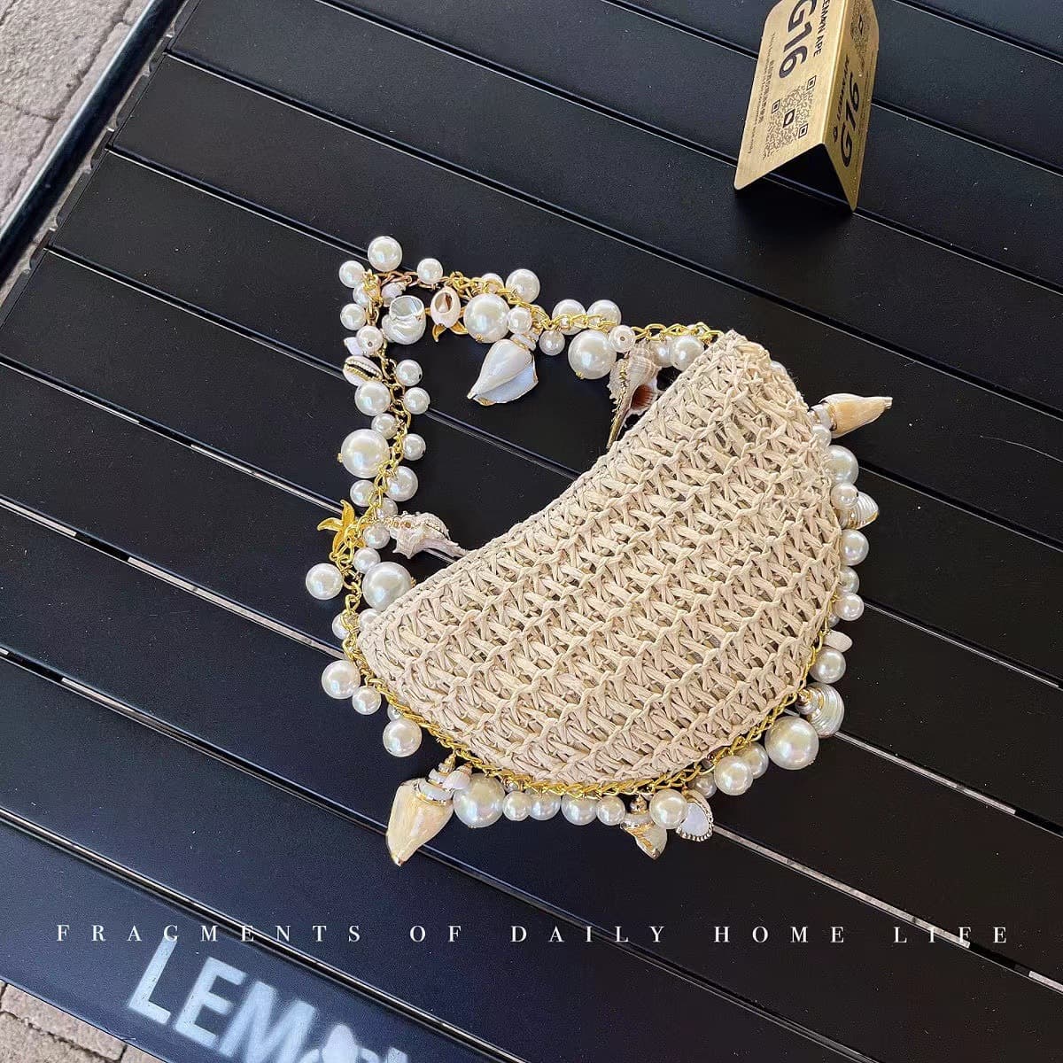 Women's Bags Spring And Summer New Straw Woven Bag Woven Bag Pearl Conch Handbag Female Fairy Handbag Small Personality Trend