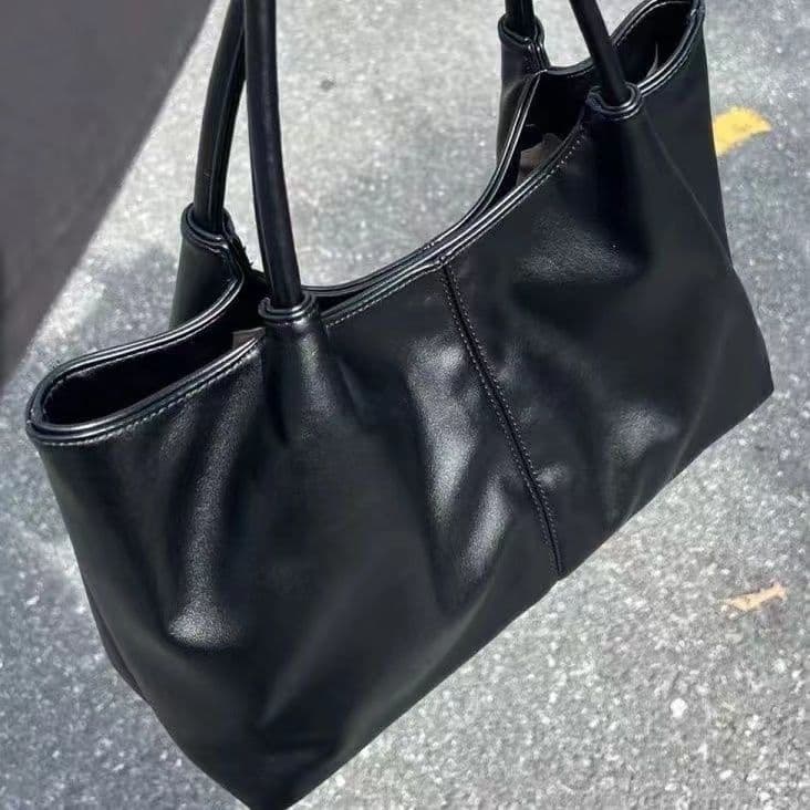 New Wave Design 2025 Underarm Summer Shoulder Bag For Niche Spice Girl Fashionable Versatile Casual Daily
