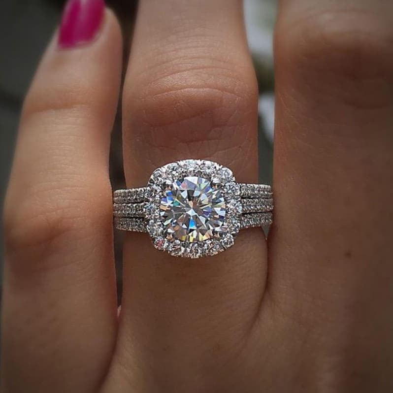 Luxury Fashion Ladies Ring Full Diamond Zircon Jewelry Engagement Proposal Wedding Ring Valentine's Day Birthday Gift Anniversary Gift