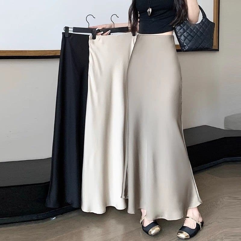 Elegant Acetate Satin Maxi Skirt – High-Waisted Mermaid Hem With Hidden Zipper (S/M/L/XL/2XL)