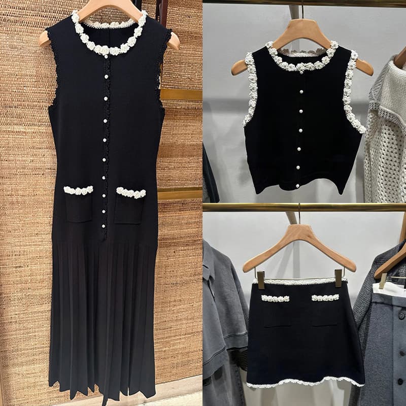 Women's Clothing Single Niche Spring And Summer Flower Pearl Button Contrast Trim Round Neck Sleeveless Knitted Sweater Dress 25148