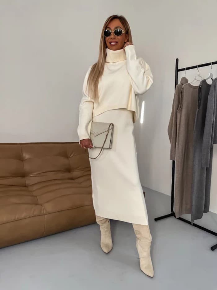 Solid color high collar knitted hip skirt two-piece set knitted suit for women