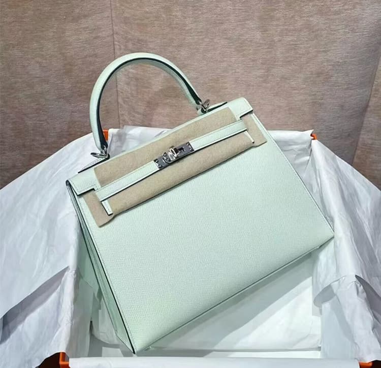 P7 Bubble Green 2023 Nouveau sac Kelly de deuxième génération Printemps et été Sac messager à bandoulière Sac à main en cuir véritable Mini