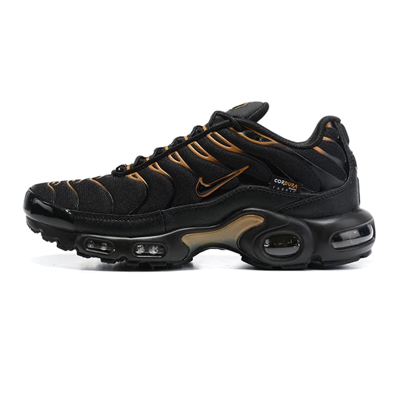 2024 Nikes Airs Maxes Tns Plus Chaussures de course pour hommes Triple Noir Blanc Tns Maxes Chaussures Requin Homme Smokys gris Designer Baskets Bask