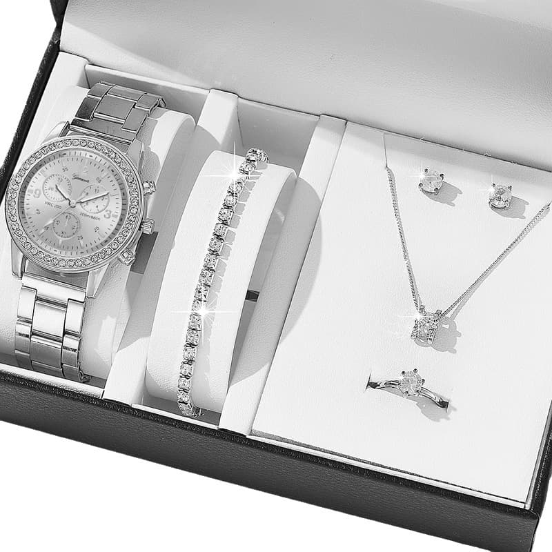 Women's Watch Three Eyes Set Quartz Diamond Watch Gift Watch