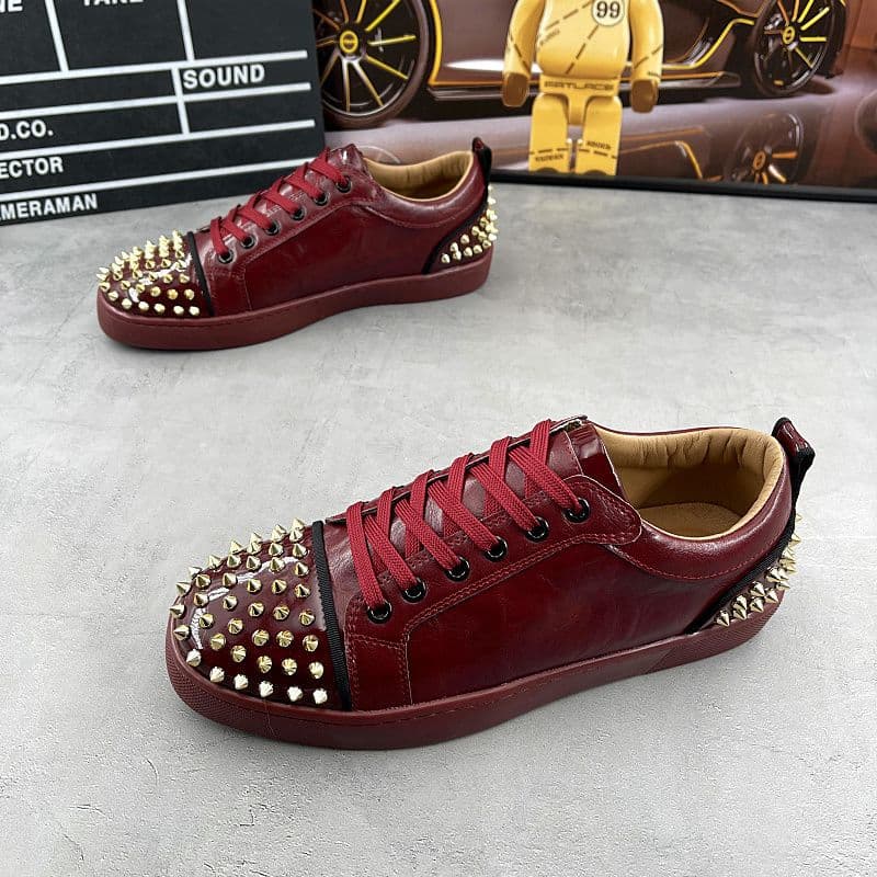 Fashionable Brand Rivets, Personalized Versatile Board Internet Red Soles, Casual And Trendy Spirit, Young Man Leather