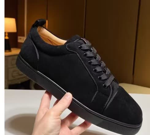 Chaussures pour hommes, ballerines brodées, semelle rouge, baskets tendance et décontractées à clous, blanches, en toile respirante, à lacets