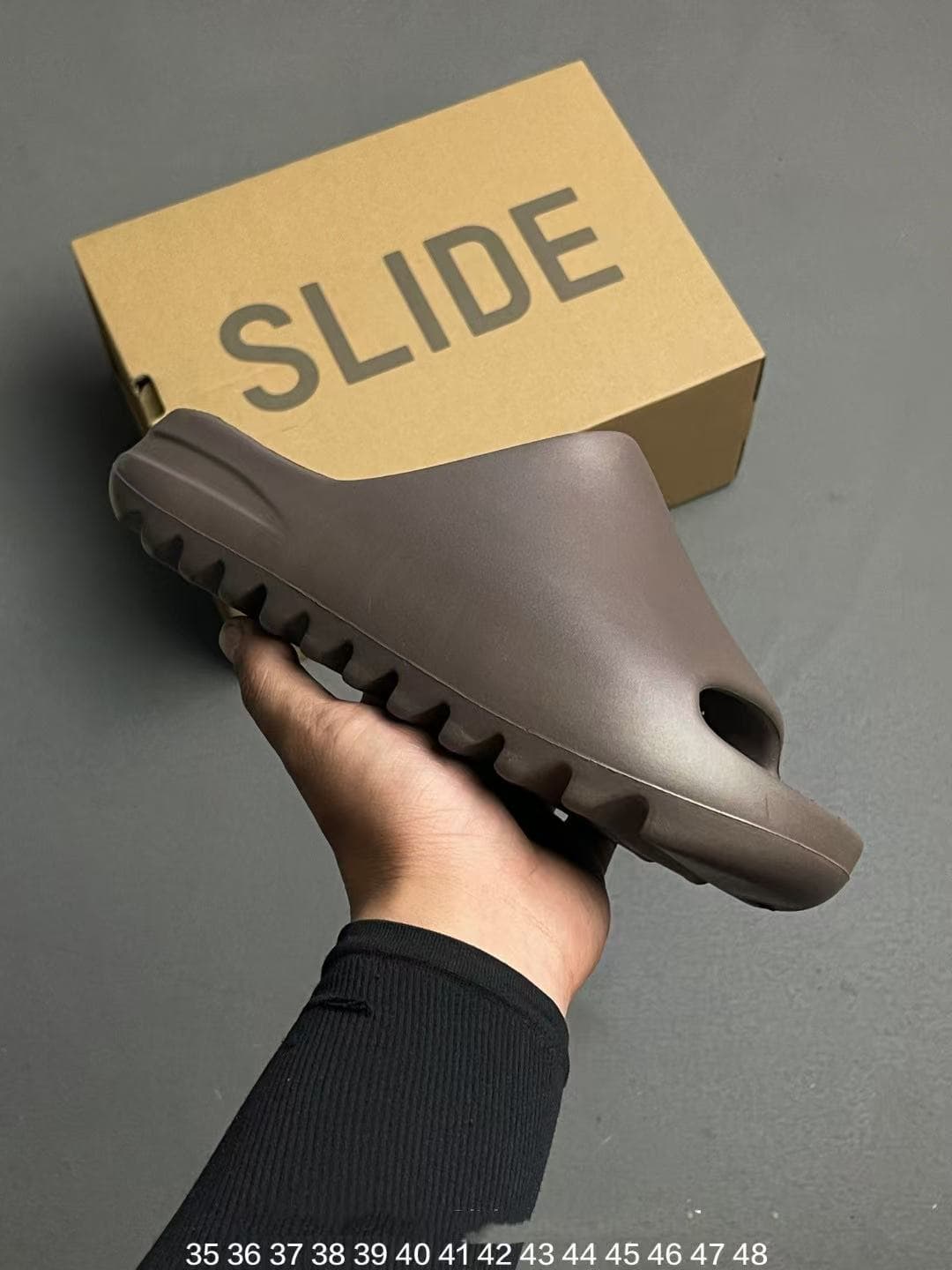 Chaussons Yeezzyy Slide Granite confortables et polyvalents en EVA pour hommes et femmes