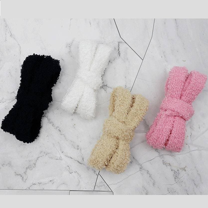 Plush Wide Shoelaces – Trendy Colorful Laces For Sneakers (Soft & Durable)​