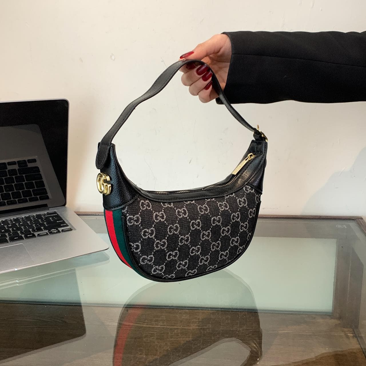 Marque de luxe internationale 2024 Nouveau sac sous les bras Haute qualité Classique Rétro Imprimé Mode Jitterbug Ins Populaire Dames Sac À Main