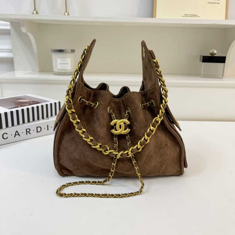 Nouveau sac bandoulière à chaîne disponible en plusieurs couleurs, sac seau polyvalent à cordon coulissant pour les trajets quotidiens et les voy