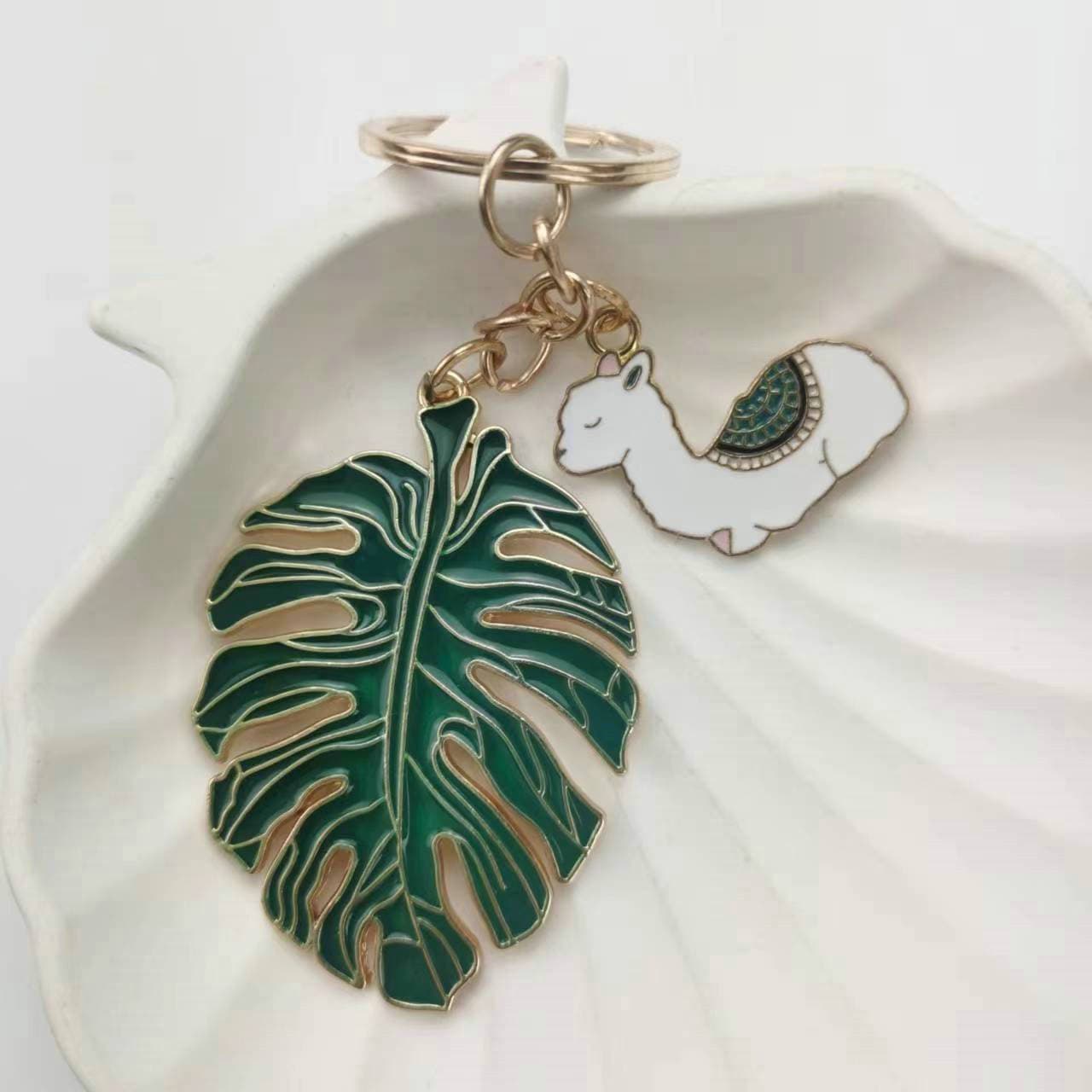 New Cartoon Fun Alpaca Eating Turtle Back Big Leaves Keychain Fashionable Personalized Small Animal
