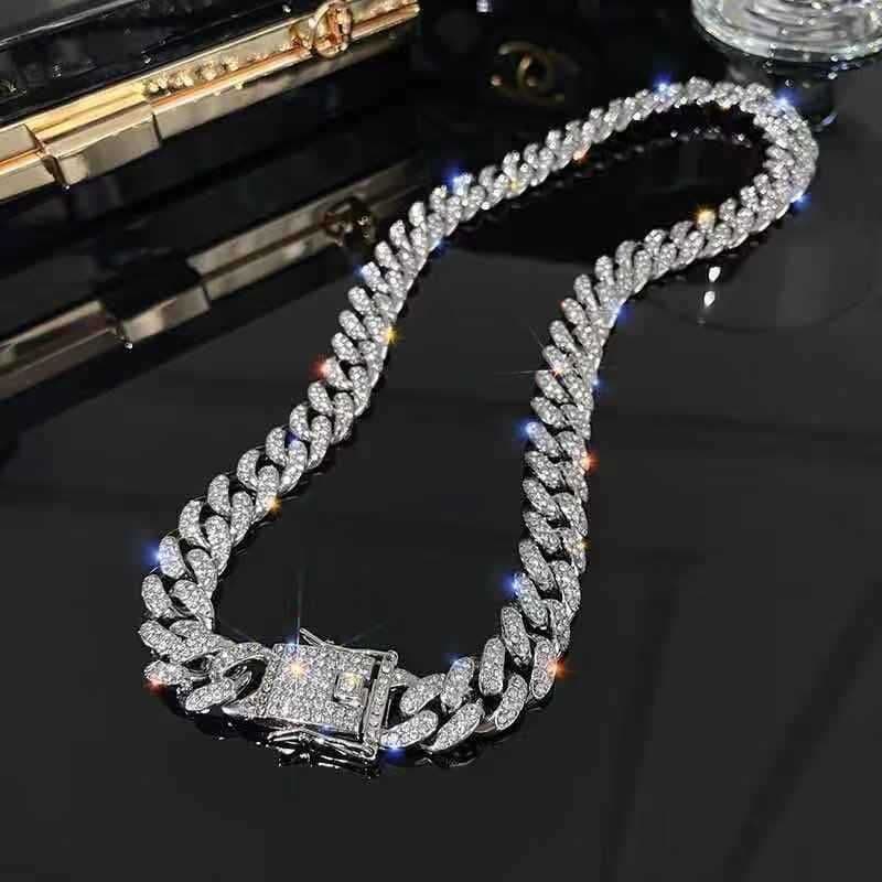 Male and Female Lovers Full Diamond Set Hip Hop Cuban Fashion Hiphop Personalized Exaggerated Necklace Jewelry