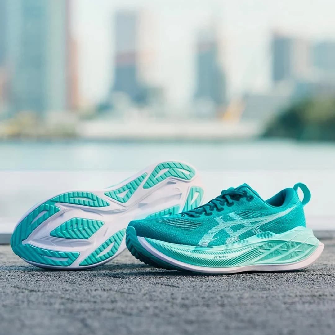 Asics SUPERBLAST Comfortable Soft Mesh Anti Slip Wear Resistant Low Cut Training Running Shoes 1013A142-400