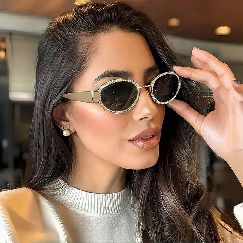 Diamond-Studded Women High-End Ins Oval Frame Metal Internet Celebrity Cross-Border Glasses Fashion European And