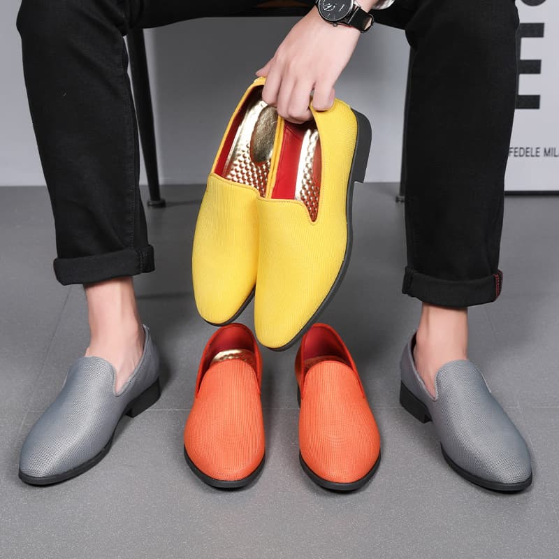 New slip-on shoes large size mesh cloth casual four seasons men's light foot set lazy loafers men's shoes