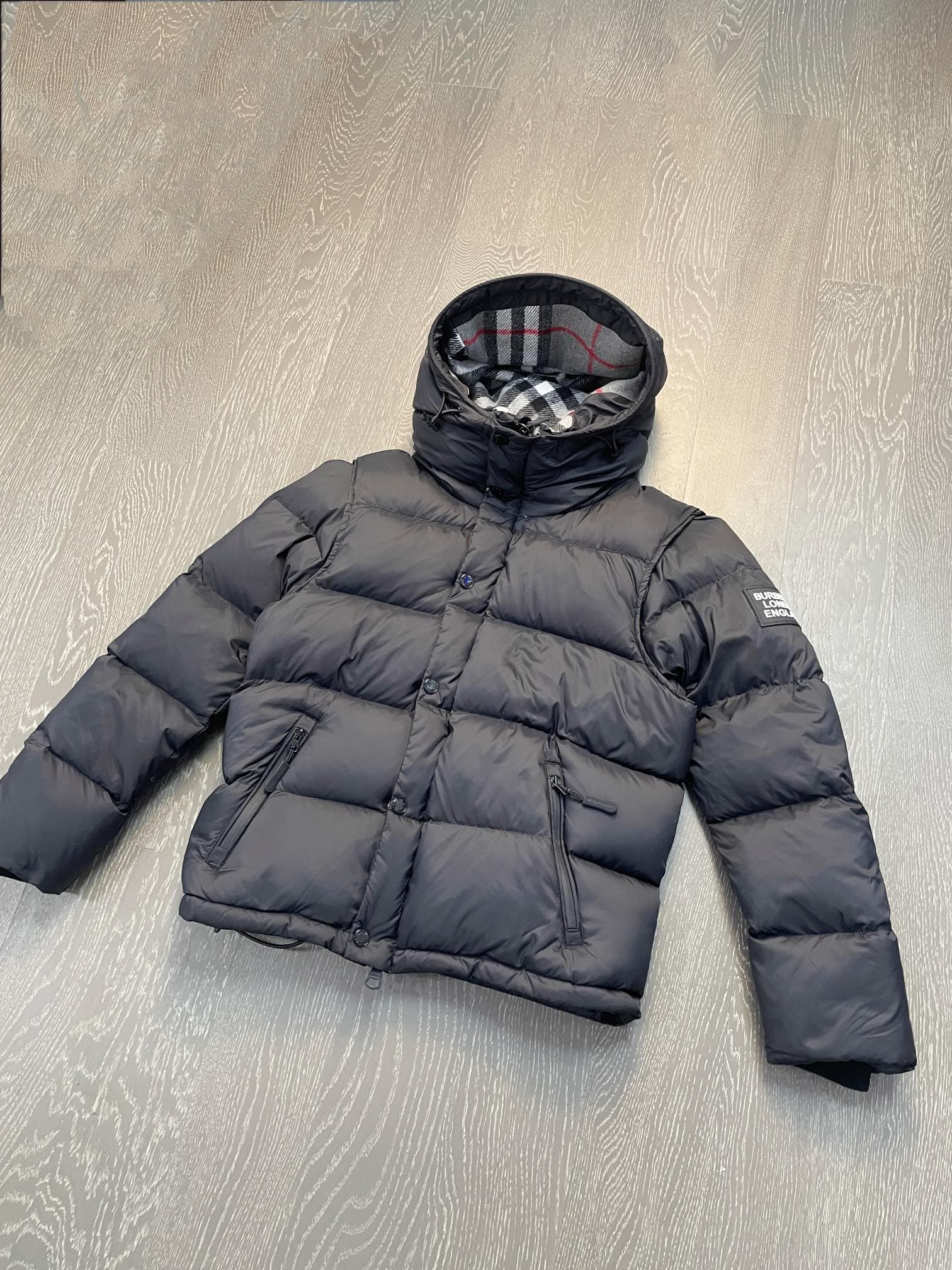 B Home Down Jacket Dernière version Automne/Hiver Nouvelle veste à capuche à manches détachables Peut être utilisée comme débardeur ou manteau
