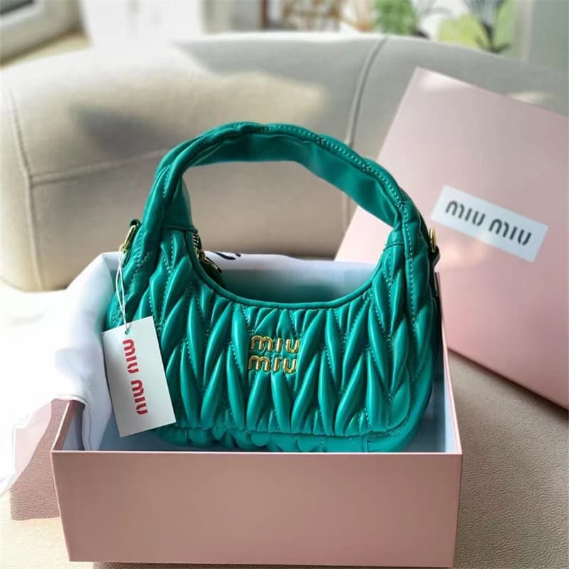 Sac nuage plié à la mode Lingge fil brodé boulette sac à main simple épaule sac à bandoulière