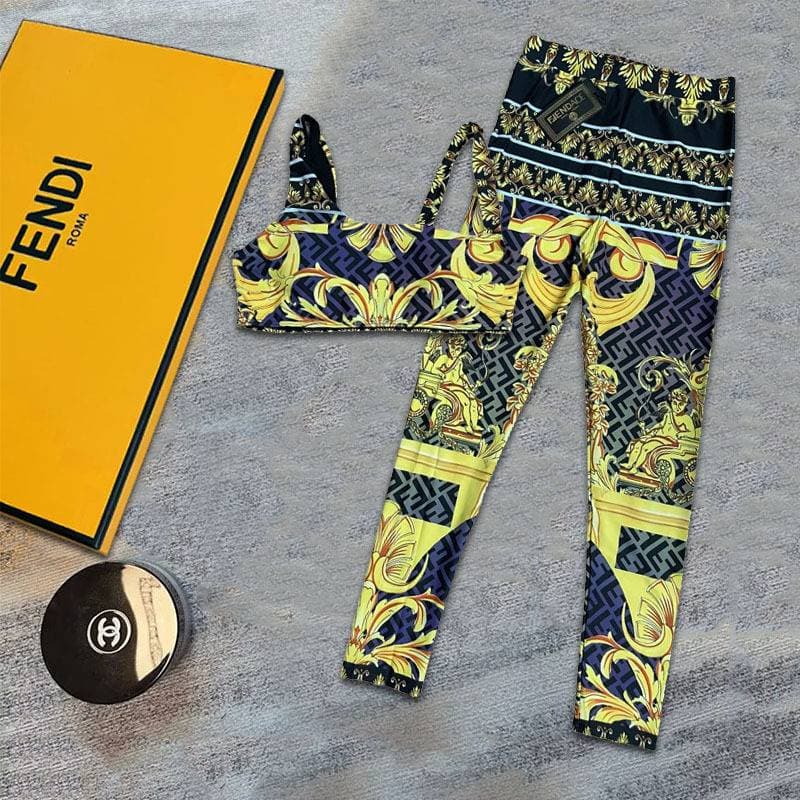 Soutien-gorge et legging de sport à imprimé baroque vibrant, tenue d'entraînement douce et extensible