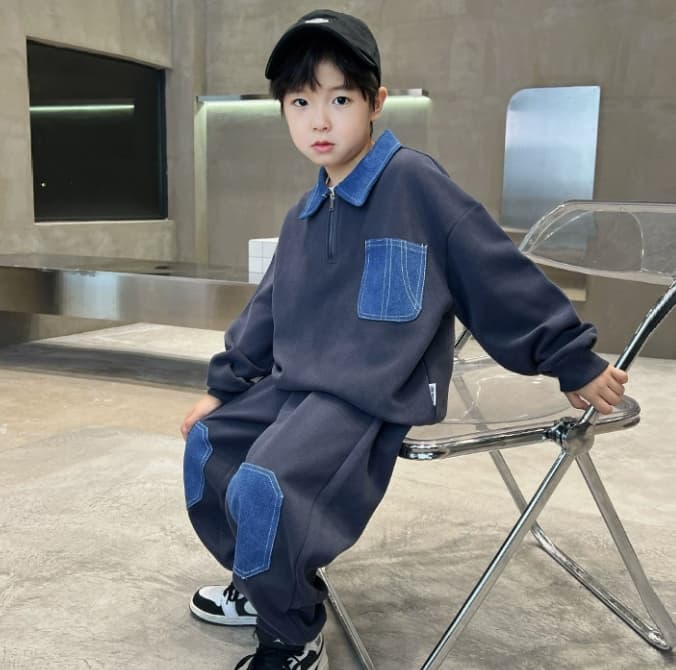 Boys Autumn Suit Cool 2025 New Children's Autumn Sweater Sports Middle And Large Children Spring And Autumn Trend Handsome And Fashionable