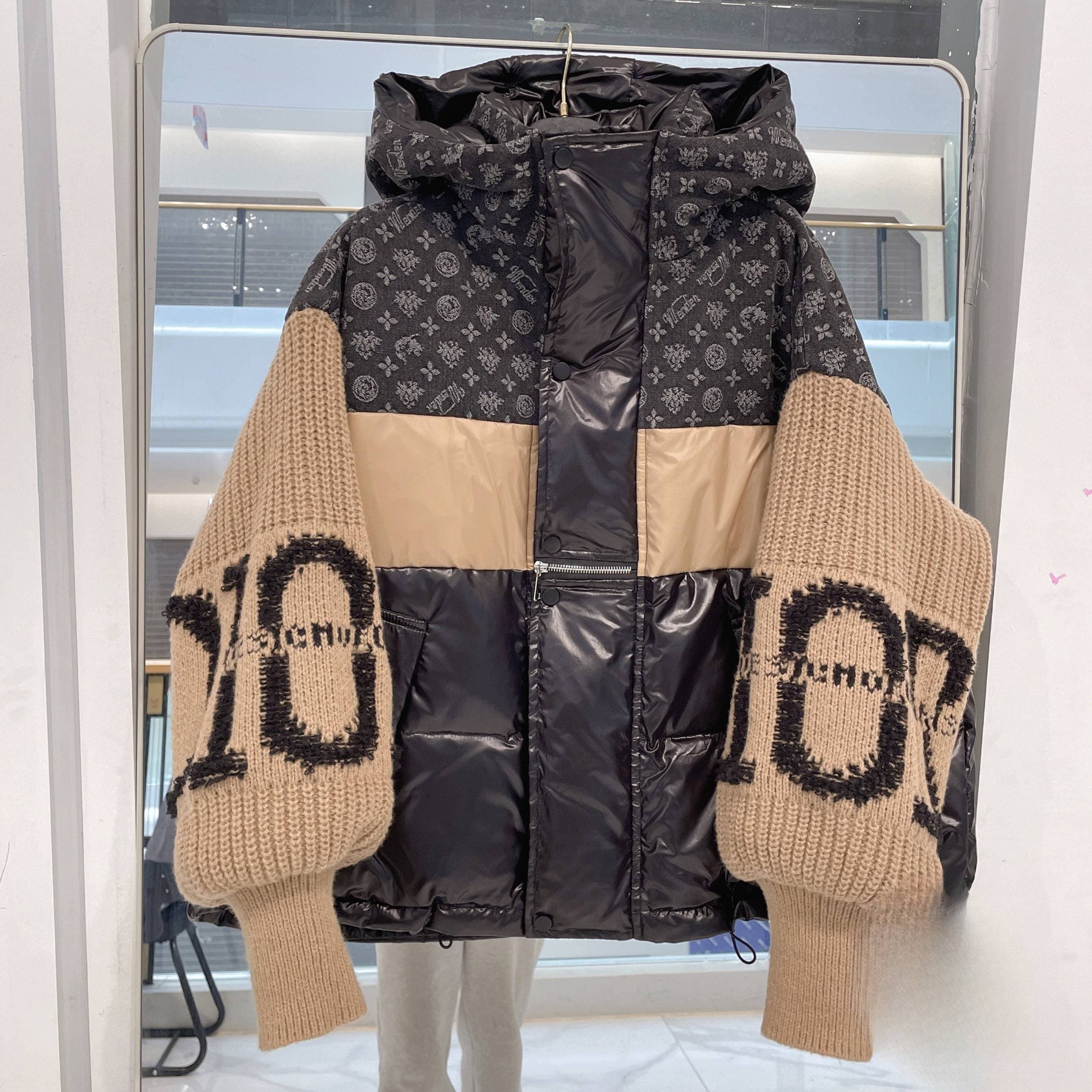 Women's Clothing New Fashion Brand Denim Splicing Hooded Down Jacket Women's Knitted Sleeves Letter Flower Thick White Duck Down Jacket