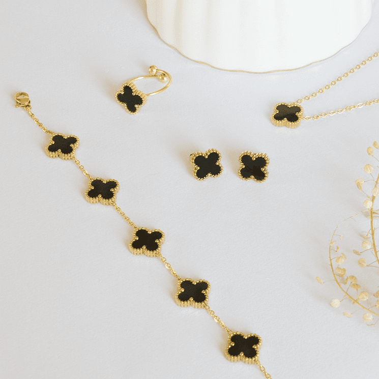 Hot Elegant Lucky Four-leaf Clover Bracelet Necklace Earrings Earrings Four-piece Set All-match Golden Clavicle Chain