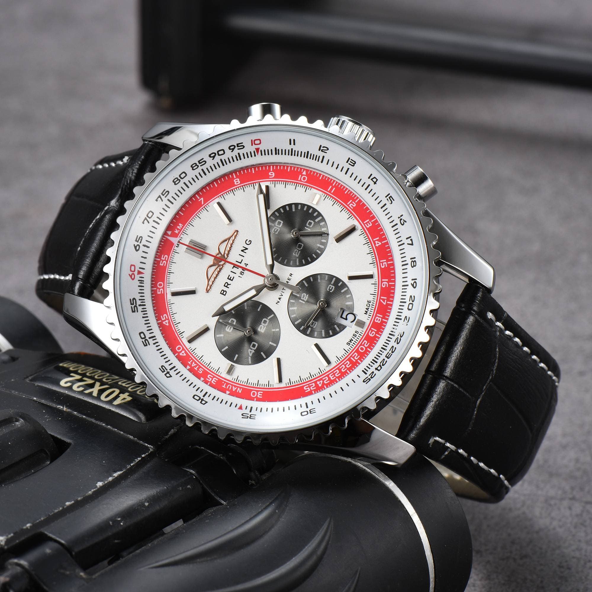 Chronographe d'aviation montre mécanique hommes cadran panda généreux mode modèles d'affaires classiques