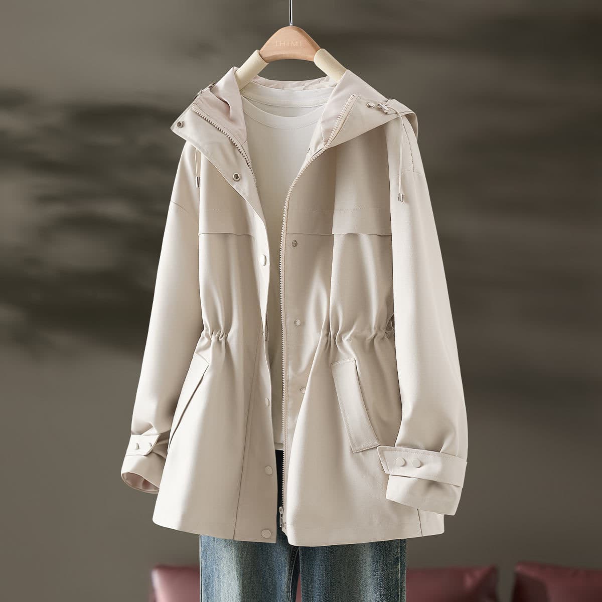 Women's Clothing Spring And Autumn Hooded Windbreaker Waist Short Style Popular Coat