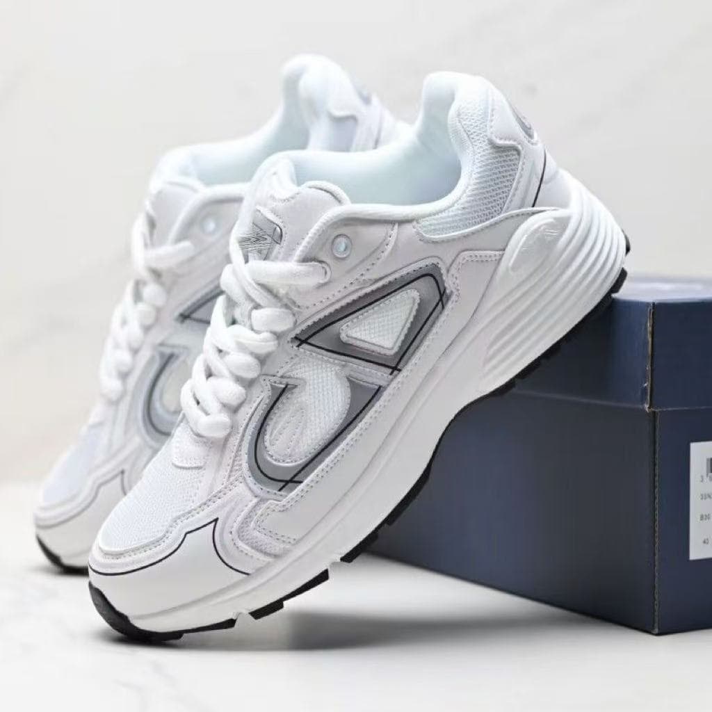 Nouveau CD Hot D Home Commerce transfrontalier européen Nouveau B30 Lettre Chaussures de sport homme et femme Papa polyvalentes mode décontractées