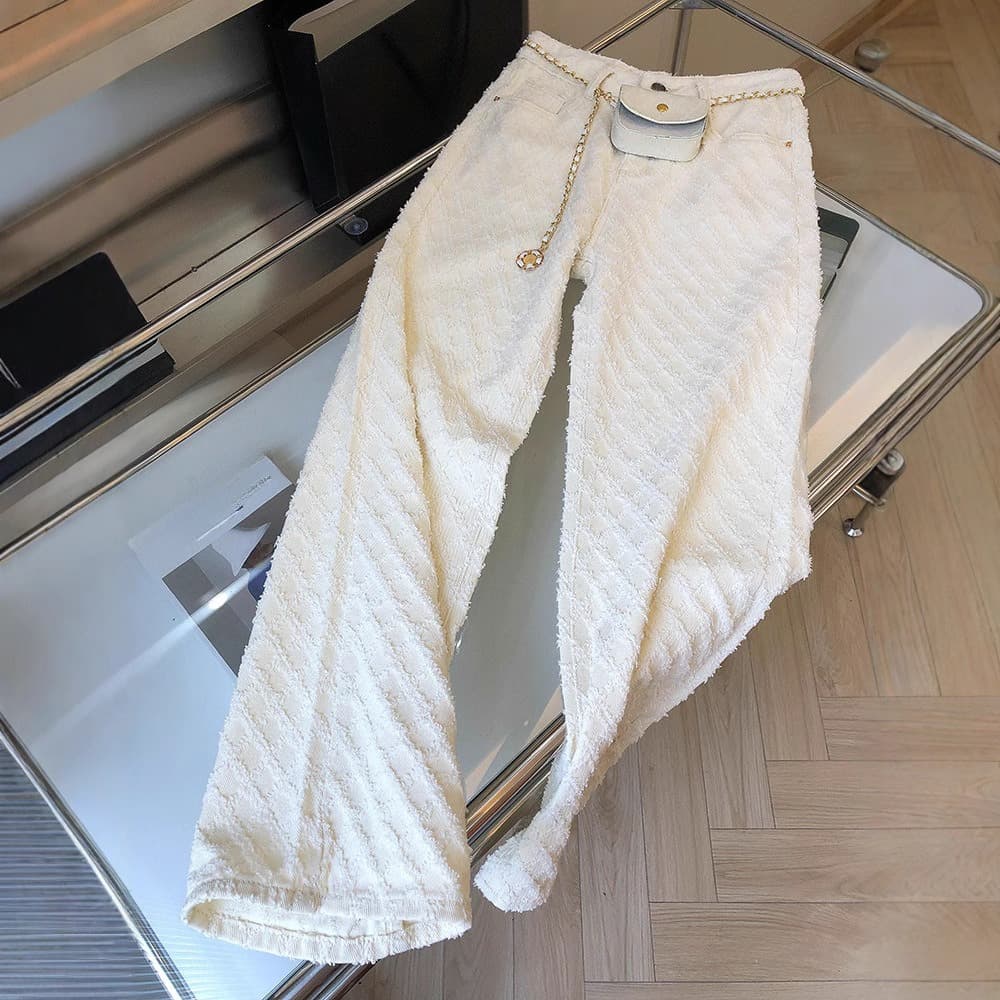 Fashion Checkered White Straight Leg Jeans For Women - Loose Fit High Waist Wide Leg Trousers With Flowy Hem