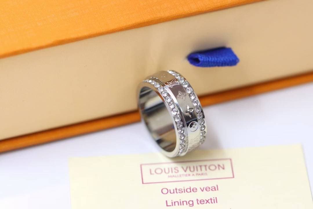 Louis Vuitton, marque de luxe pour hommes et femmes, bijoux LV9, nouvelle bague en métal pour femmes (version haut de gamme)