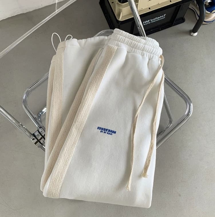 Ensemble pull streetwear pour homme : manches longues et jogging | Coupe ample et décontractée