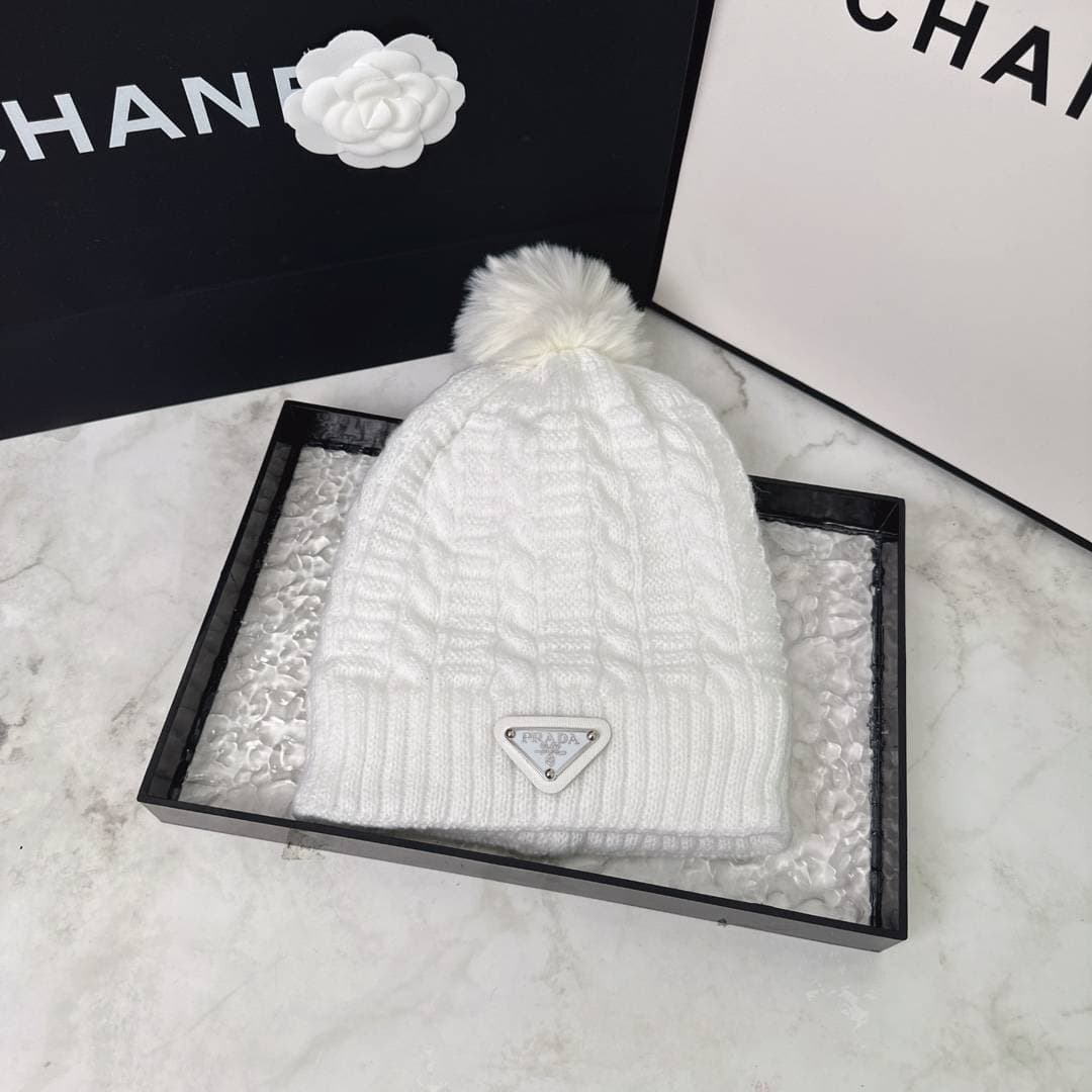Bonnets tendance 2024 pour hommes et femmes, bonnets d'hiver chauds et de haute qualité.
