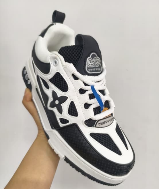 Une chaussure décontractée à lacets à coupe basse tendance, antidérapante et durable pour la marche des hommes et des femmes