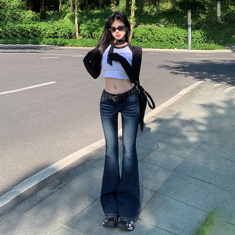 Women's Retro Low-Rise Flared Jeans - Stretch Slim Fit Bootcut Pants