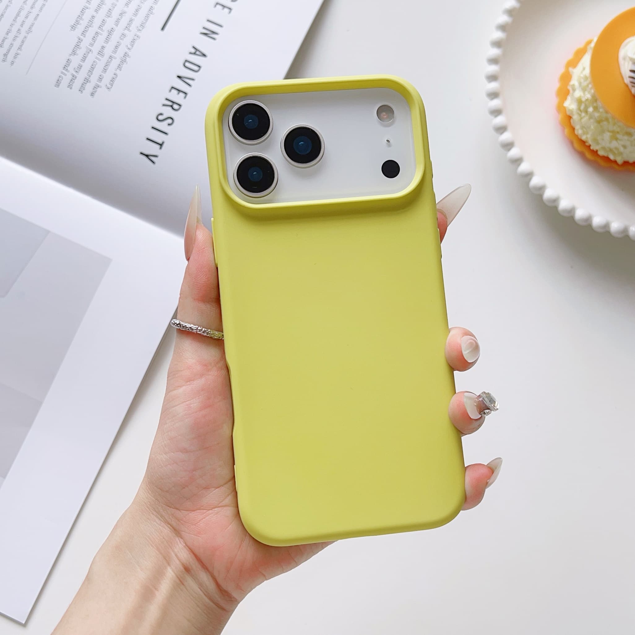 Coque de téléphone portable en silicone liquide de qualité supérieure, résistante à la saleté et compatible avec les modèles 17 Pro, 17 Pro M