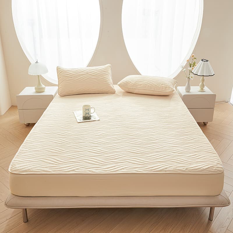 A-Class Waterproof Mattress Protector - Organic Soybean Fiber (Quilted Antibacterial Non-Slip Universal Fit For Crib/Queen/King Machine Washable)