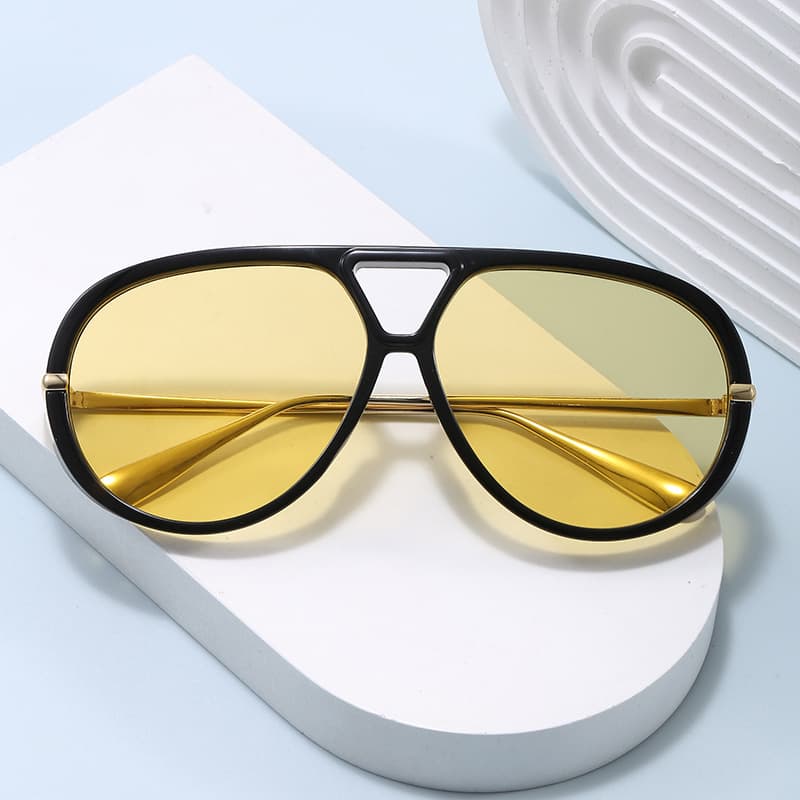 25 New Ins Fashion Toad Men Pilot Star Same Style Women Sunglasses Large Frame European American Yellow