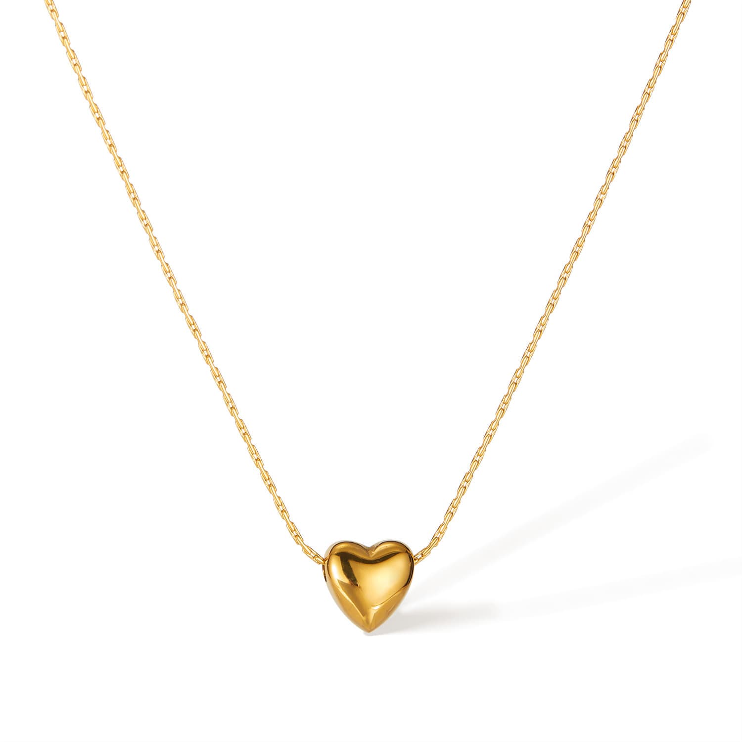 Women's Jewelry Fashion Temperament Commuter Style Necklace Stainless Steel Niche Simple Versatile Gold Plated Love Clavicle Chain