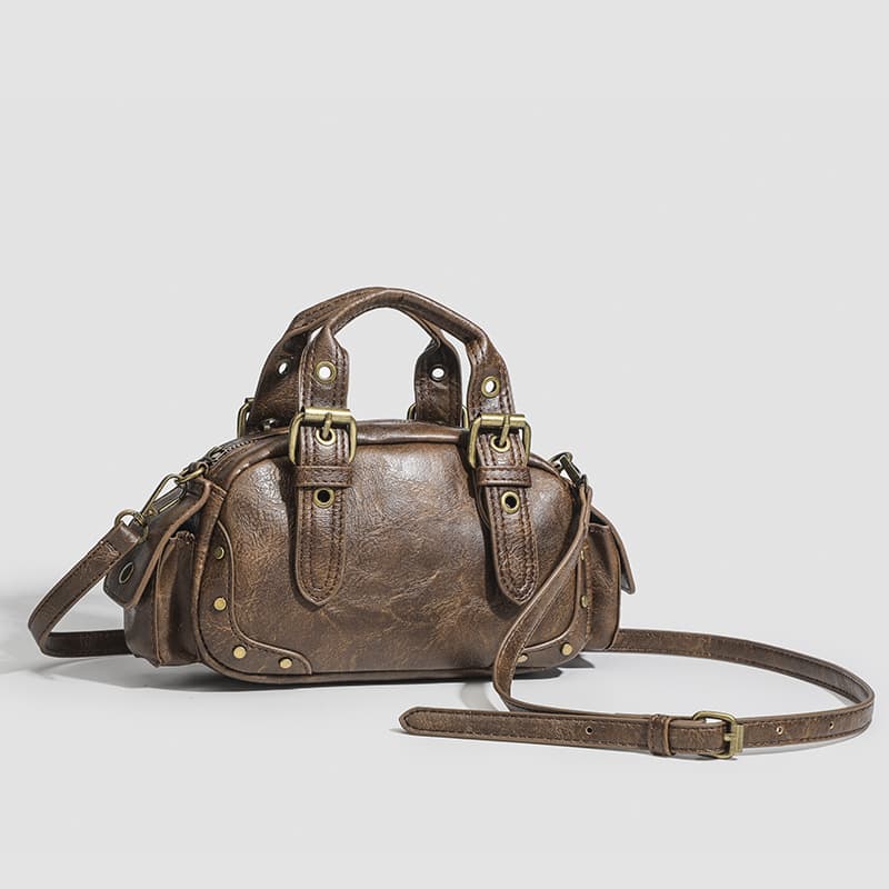 Trendy niche design retro hot girl style motorcycle bag versatile fashion hand held single shoulder crossbody underarm bag