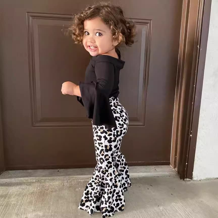 Autumn New Ins Girls' Black Flared Sleeve Top+leopard Print Pants Two-piece Set For Children