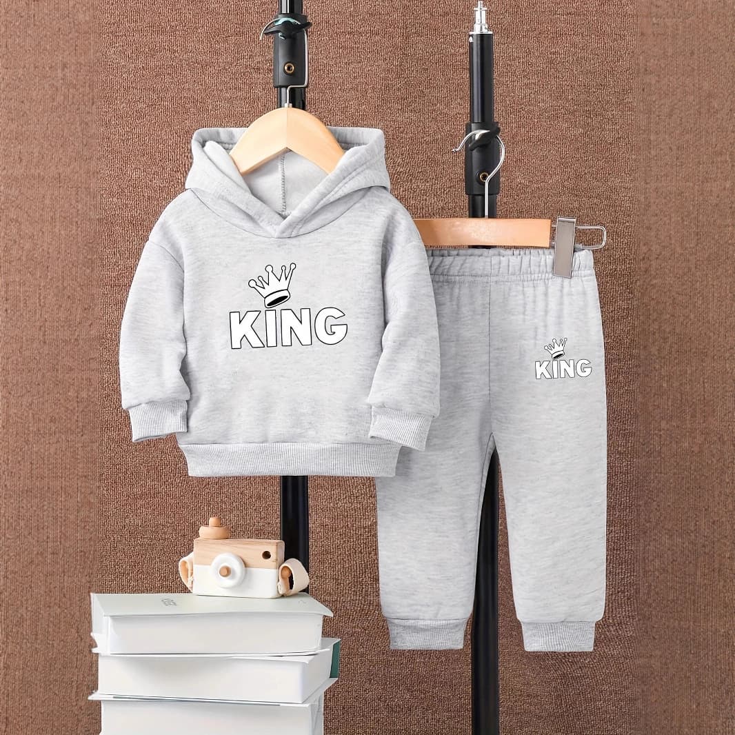 "Royal Crown Print Hooded Fleece Tracksuit Set For Baby Boys (1-3 Years) - Soft Polyester Long Sleeve Top & Pants, Winter/Spring/Fall Outfit"