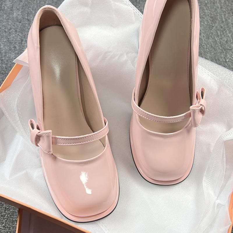 2025 Beautiful French Pink Mary Jane Women's With Skirt Temperament Single Small Leather Shoes