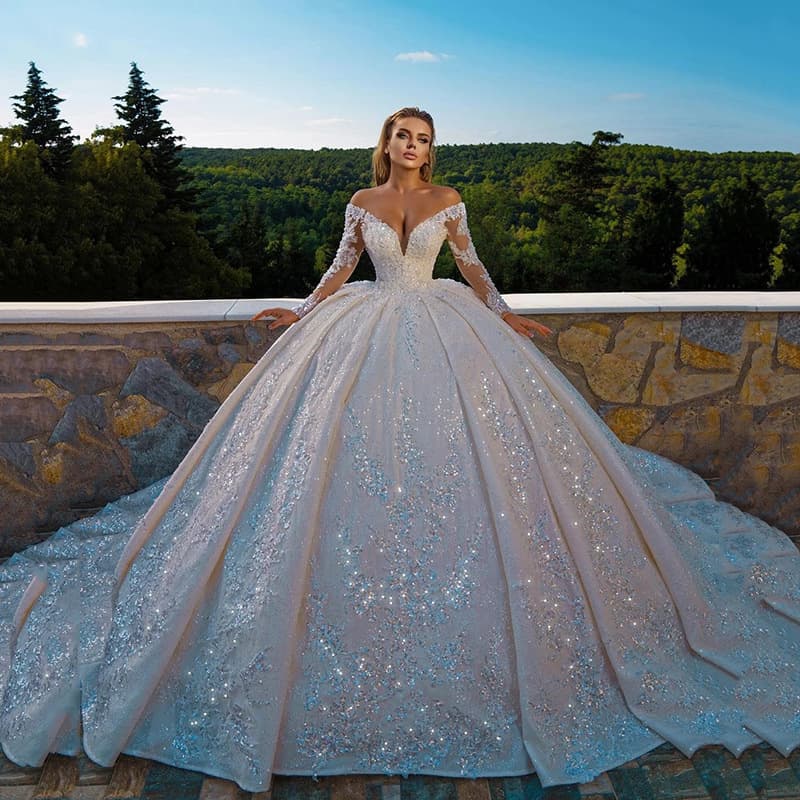 Women's Clothing Fashion Sparkly long sleeved ball dress with waist and backless sequin wedding dress