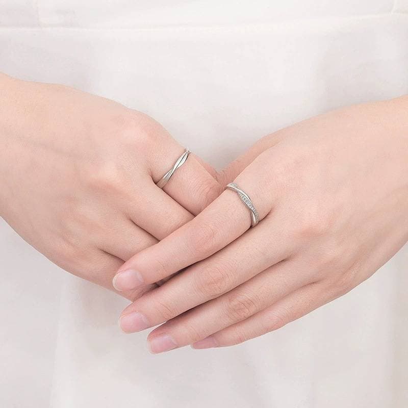 Love silver plated couple rings for women INS niche simple personality couple rings for men open ended diamond rings trend
