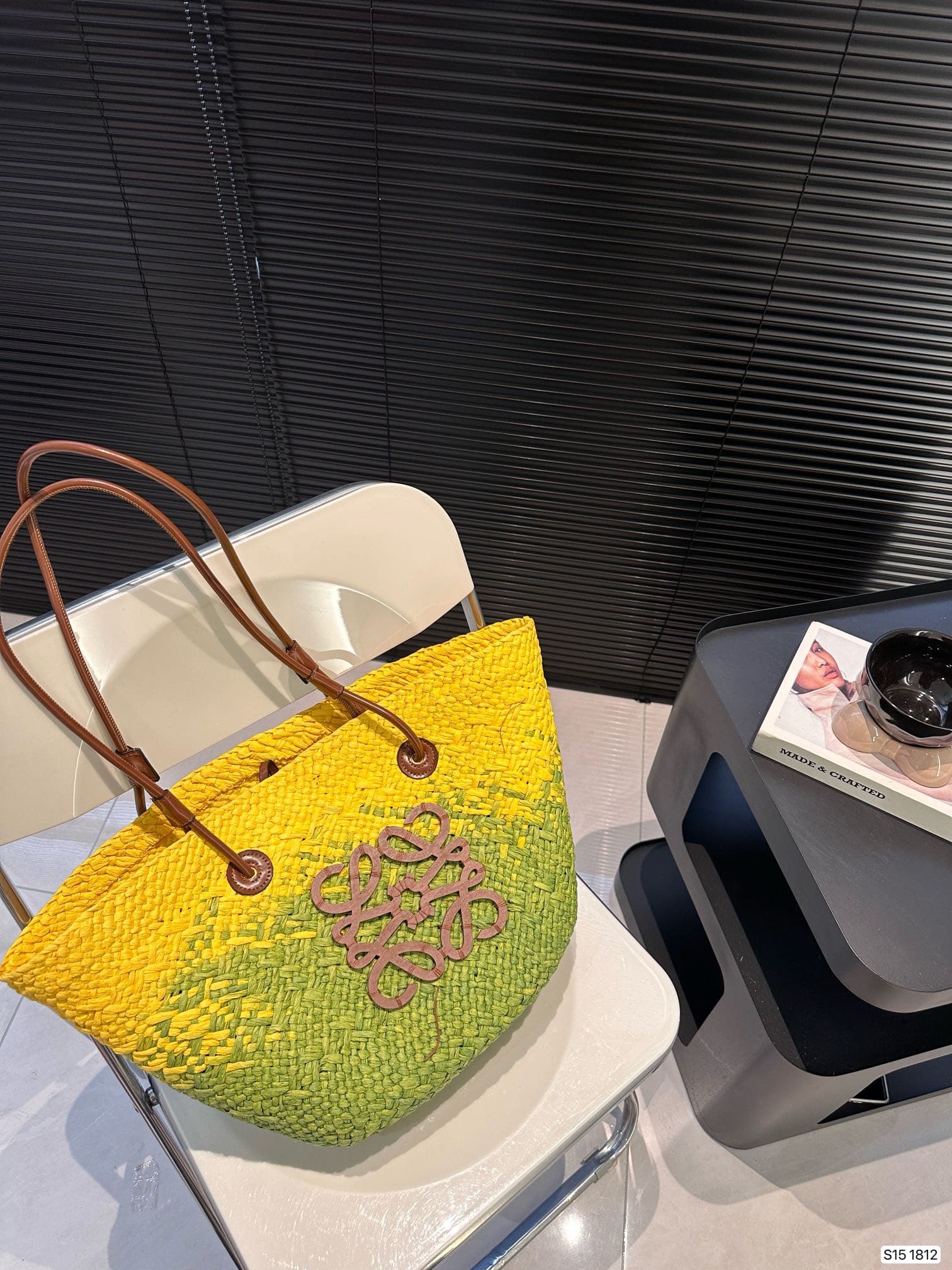 L/o/e/w/e Sac de courses tissé de qualité supérieure pour femme, sac à bandoulière, taille : 29 x 25 cm.
