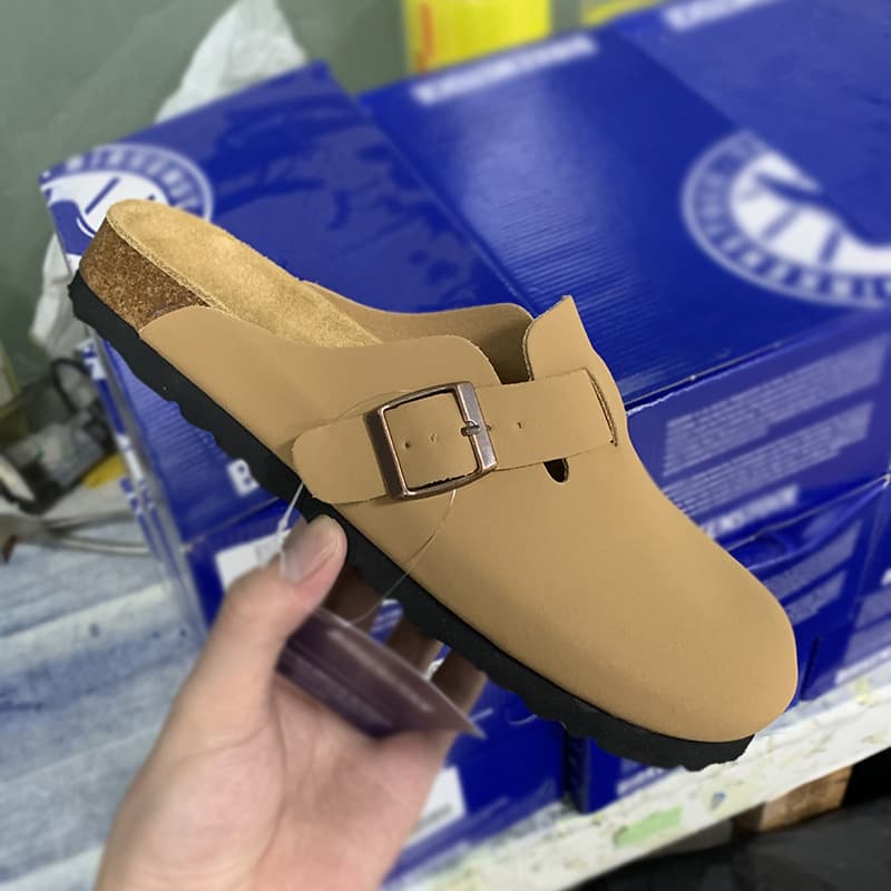 Pantoufles en cuir de vachette pour hommes et femmes, chaussures confortables en liège, semelle plate, bout décontracté